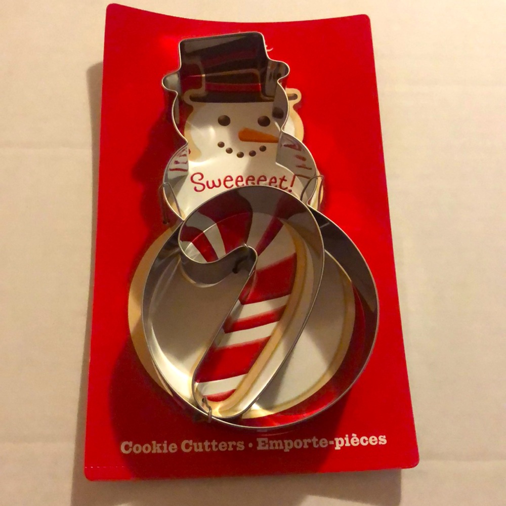 Hallmark cookie cutter set